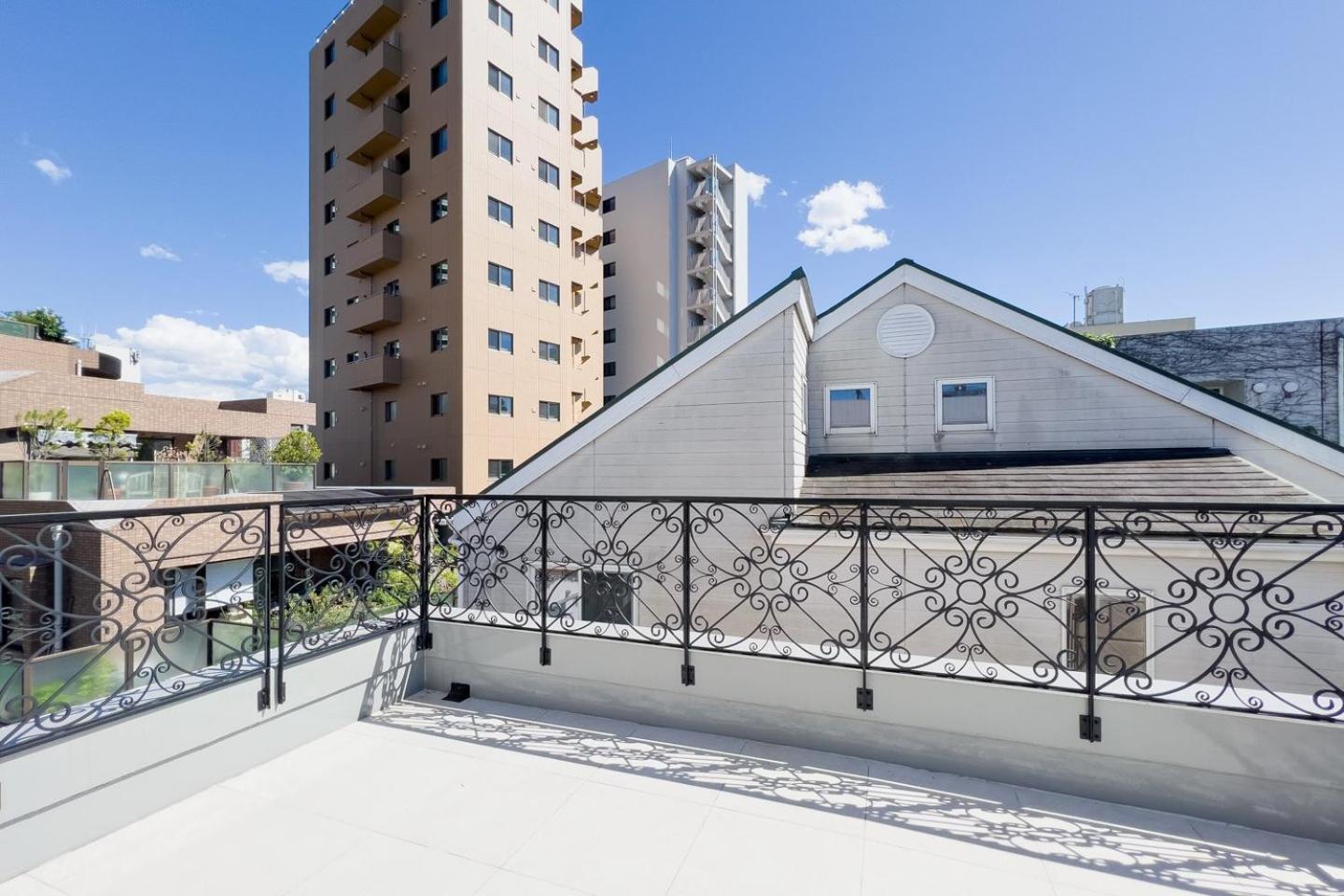 The Sanctus Ebisu Lägenhet Tokyo prefektur Exteriör bild